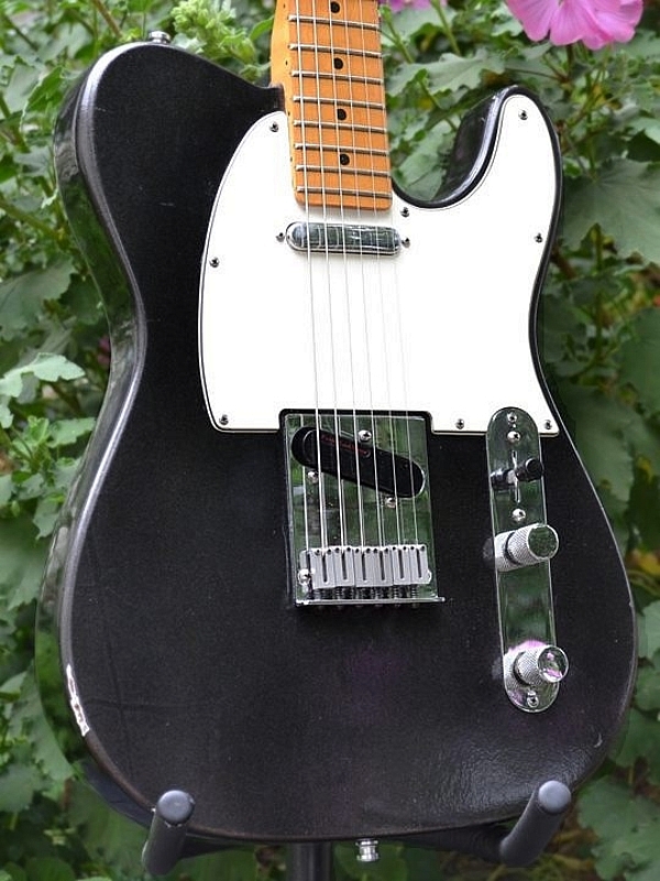 Fender Telecaster, first year American Standard, 1988. SOUNDS AWESOME!