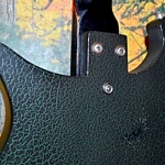 Ron Sargent Kustom, vintage custom built guitar. Is it a Ric? No, it's even cooler!