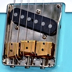 Electric sitar, custom conversion. Joe Barden bridge, Lindy Fralin pickup, Rockinger sitar saddles