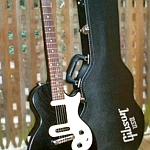 Gibson Melody Maker Custom - 100% MINT. Slab Mahogany body, Ebony satin nitro finish