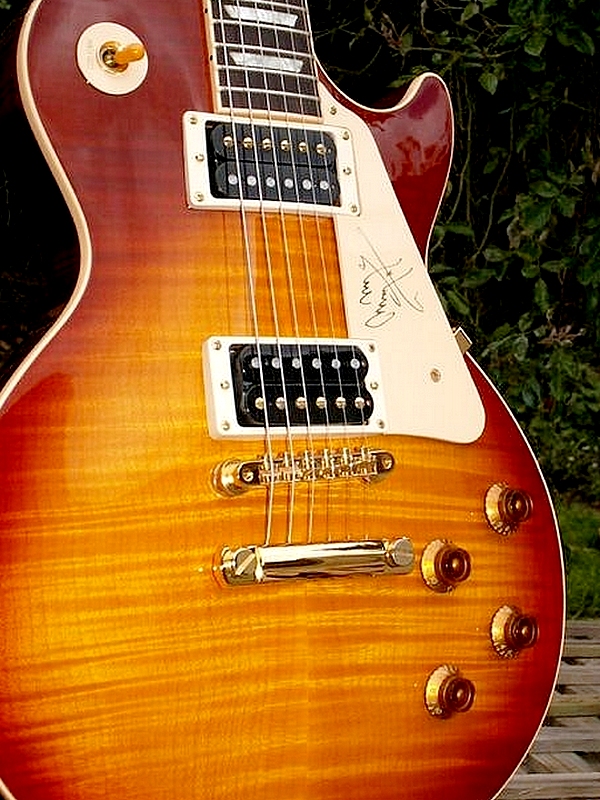 First version of Jimmy's #1 Les Paul. Possibly the most versatile LP ever!