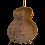 More reflections in this stunning guitar's impeccable finish