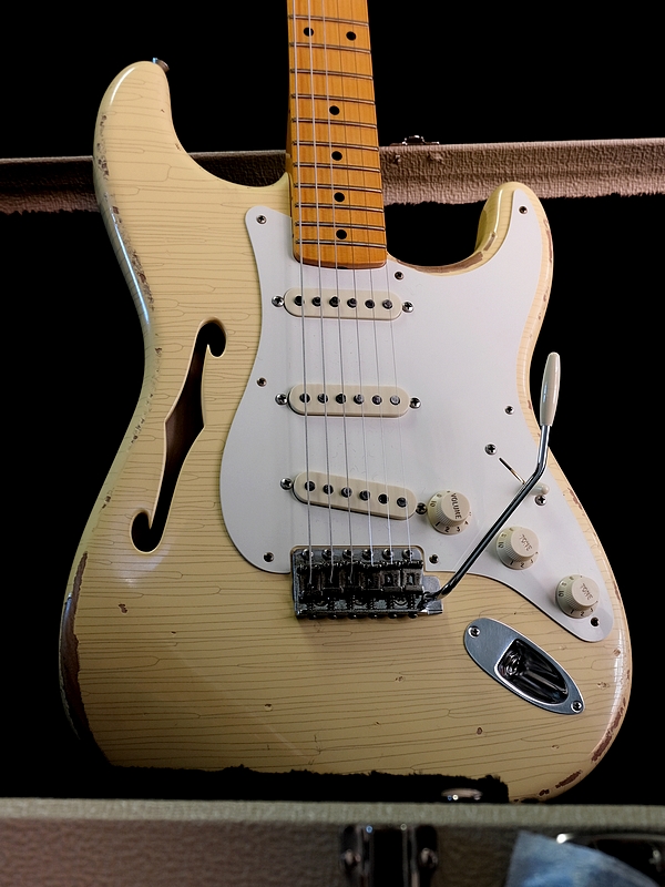 Fender Eric Johnson signature model semi-hollow Stratocaster relic