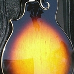 Bean Blossom BM100 mandolin. Lovely Maple back