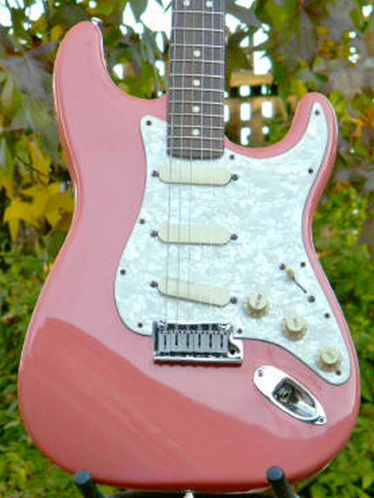 Very few Strats have ever been made in the incredible Desert Rose finish