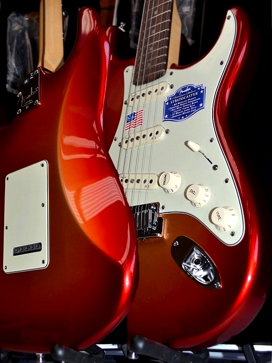 Sunset Metallic - the most brain-stoppingly incredible new finish from Fender in years!