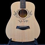 Taylor Swift Baby Taylor – acoustic-electric model – BRAND NEW