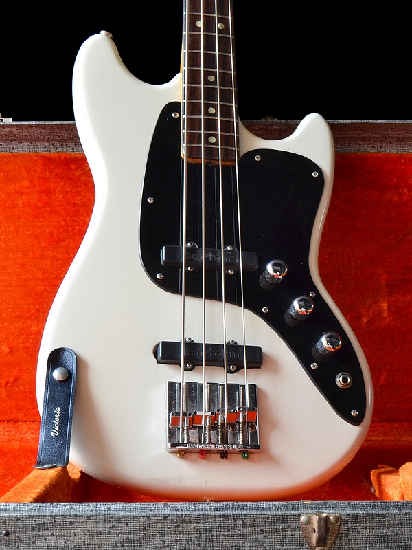 Fender Musicmaster Bass, 1973