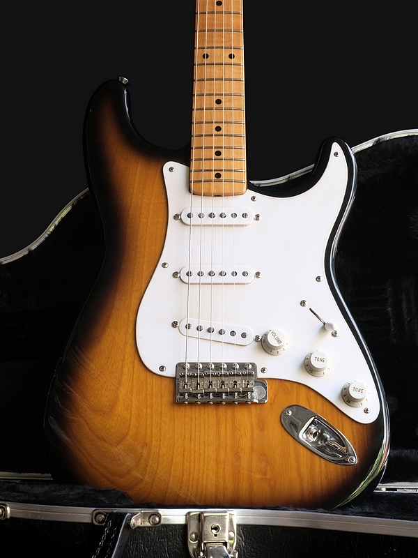 Fender Stratocaster – Limited Edition 1954 40th Anniversary model