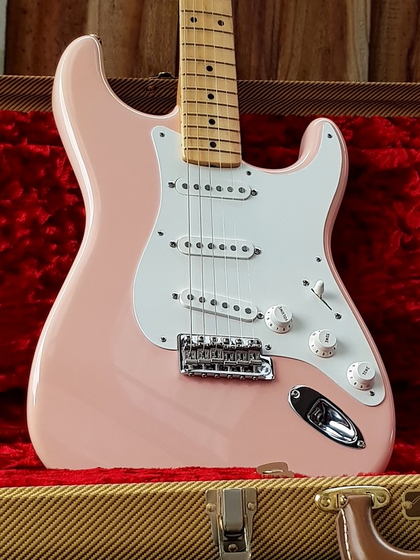 Fender American Vintage ’56 Stratocaster – Shell Pink nitro