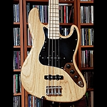Fender American Original 70s Jazz Bass – Natural