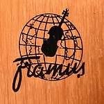 Zoller pickup, and an original Framus logo